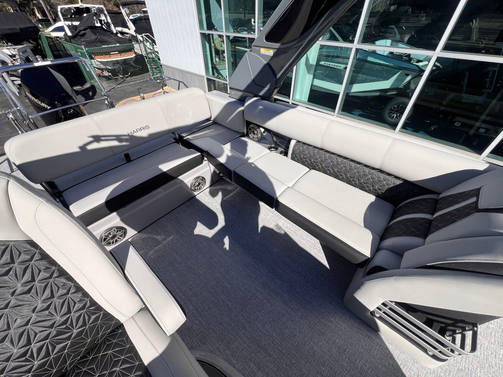 2025 Harris Grand Mariner 270 - 28