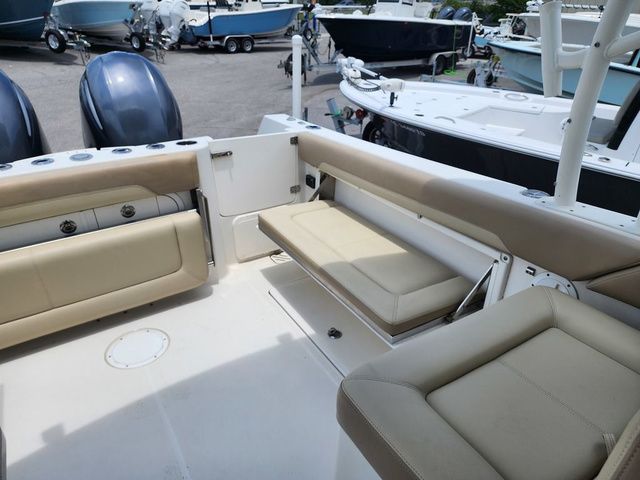 2017 Sailfish 275 DC - 9