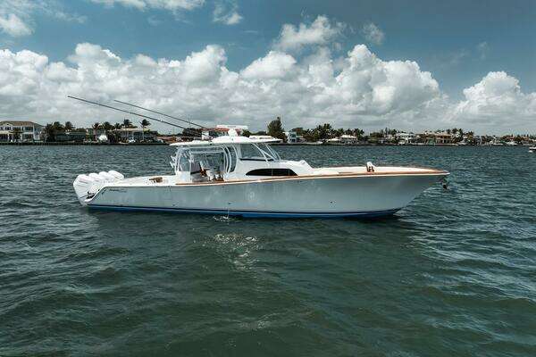 2024 Front Runner 47 CC