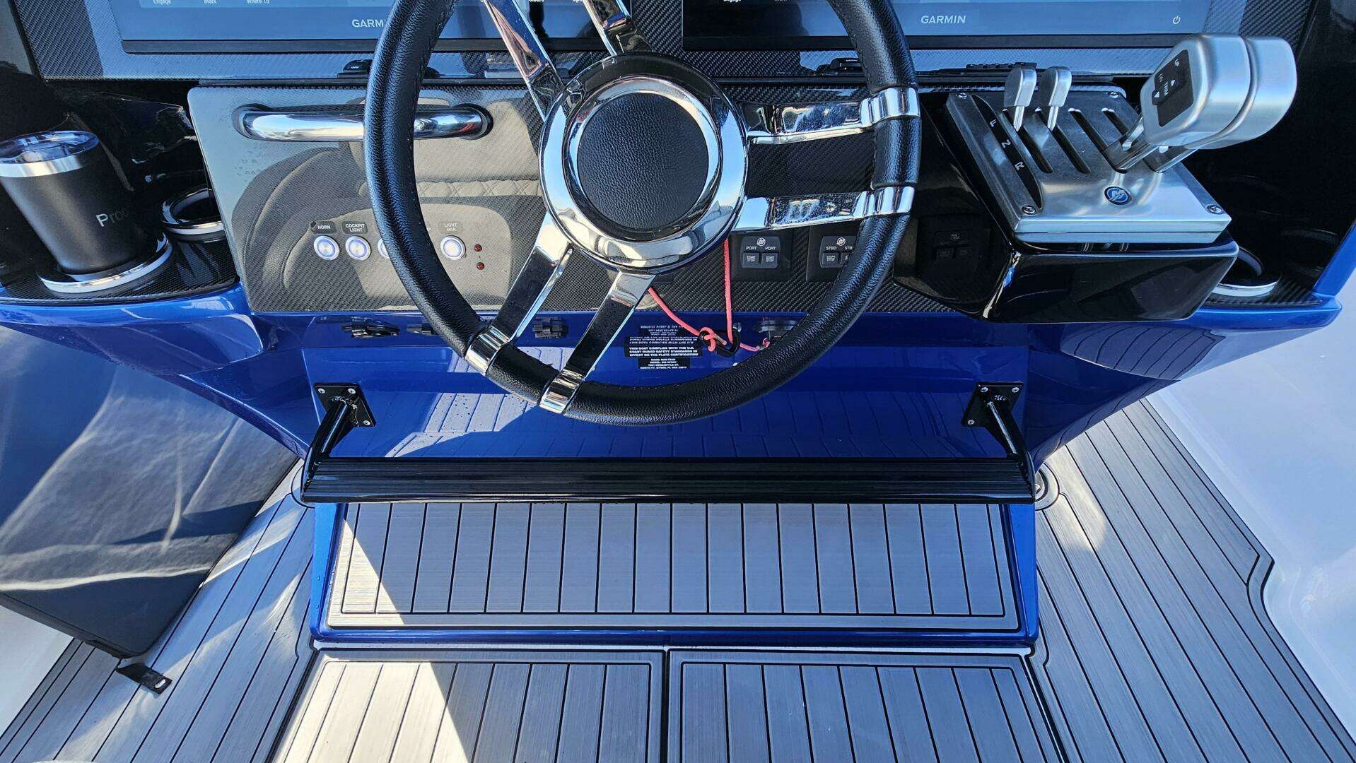 2024 Nor-Tech 390 Sport Center Console - Image 30