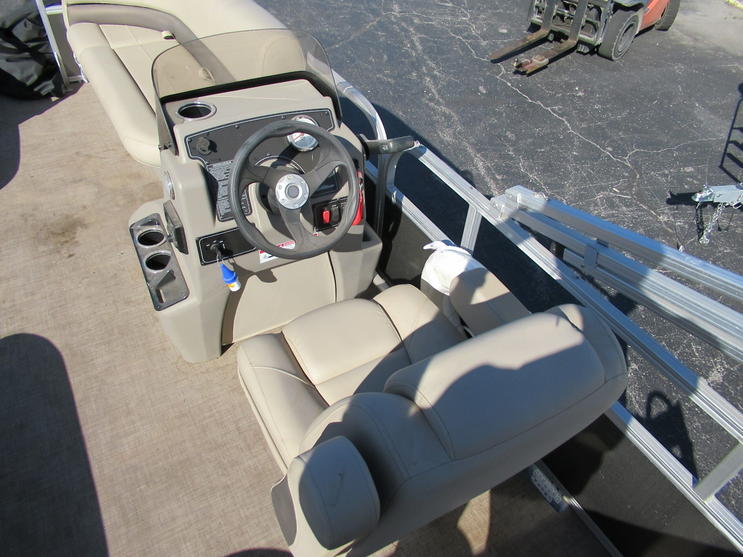 2024 Tracker SUNTRACKER PB16 - 7