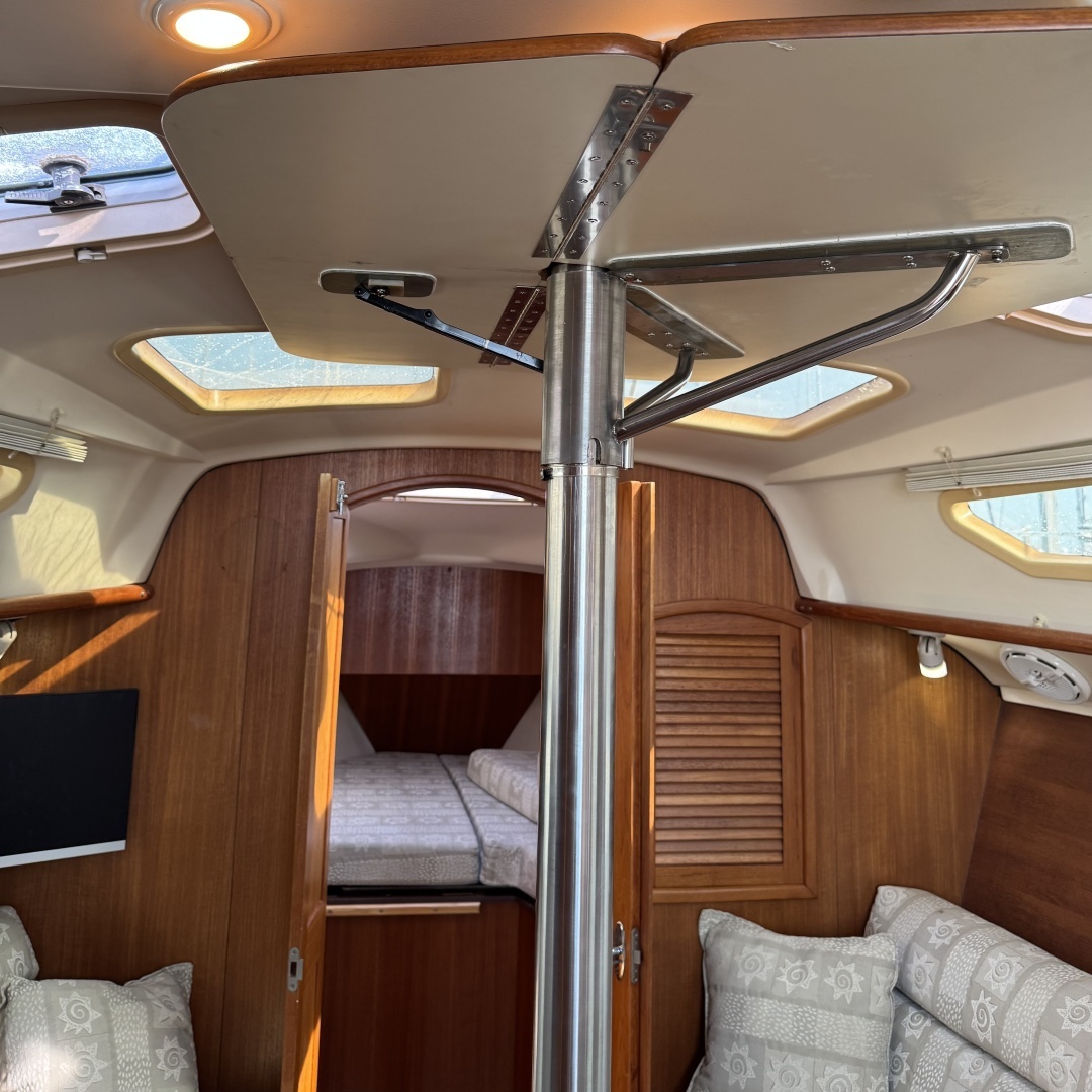 2002 Hunter 326 - Image 55