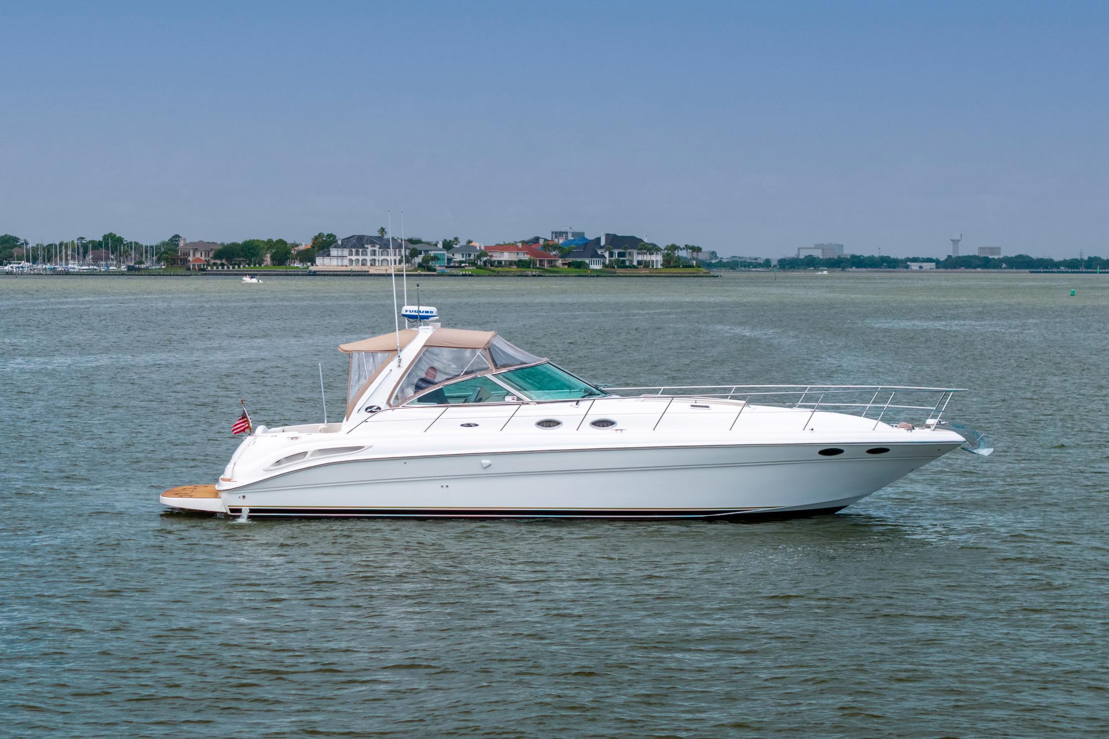 2002 Sea Ray 410 Express Cruiser