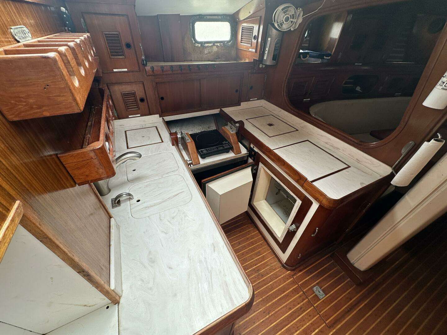 1986 Oceanic — - Image 144