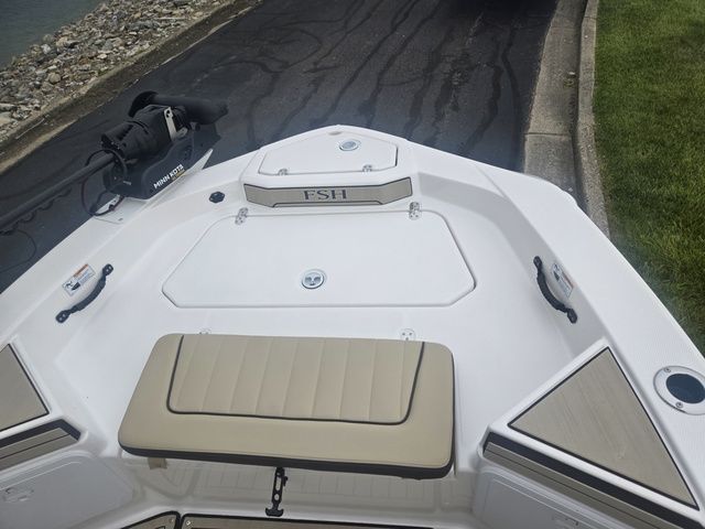 2022 Yamaha Boats 195 FSH Sport - 10