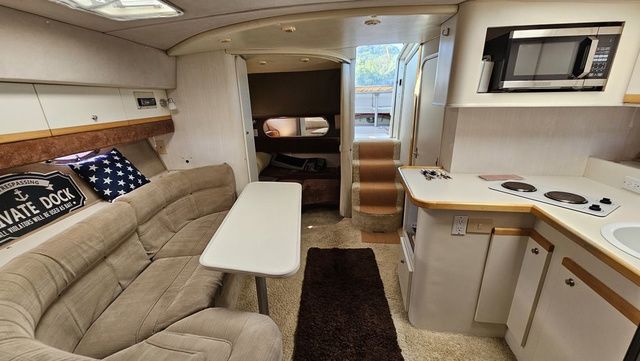 1995 Cruisers Yachts 3775 Esprit - 25