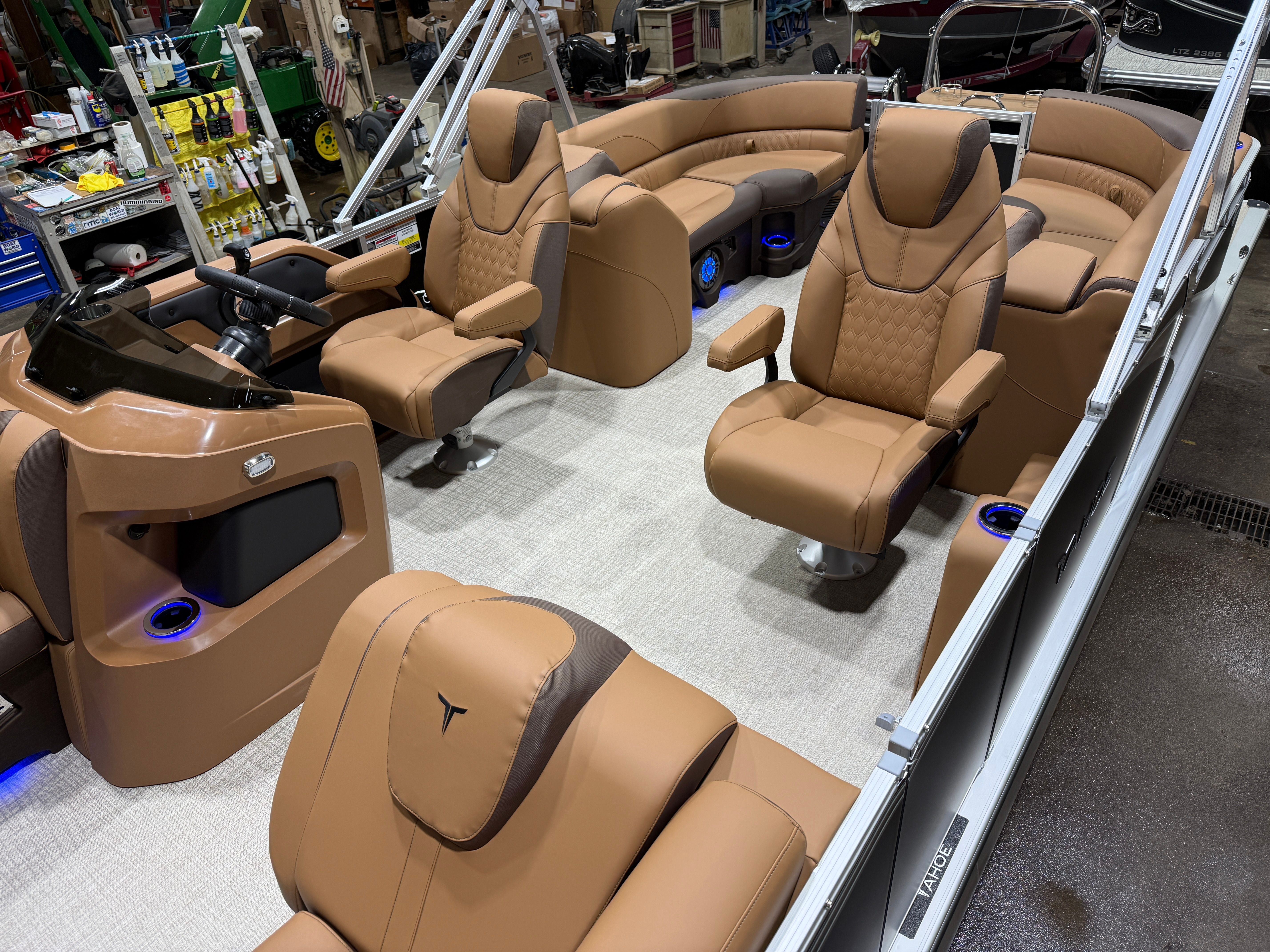 2026 Tahoe LTZ 300HP Quad Lounge 2385 Tritoon