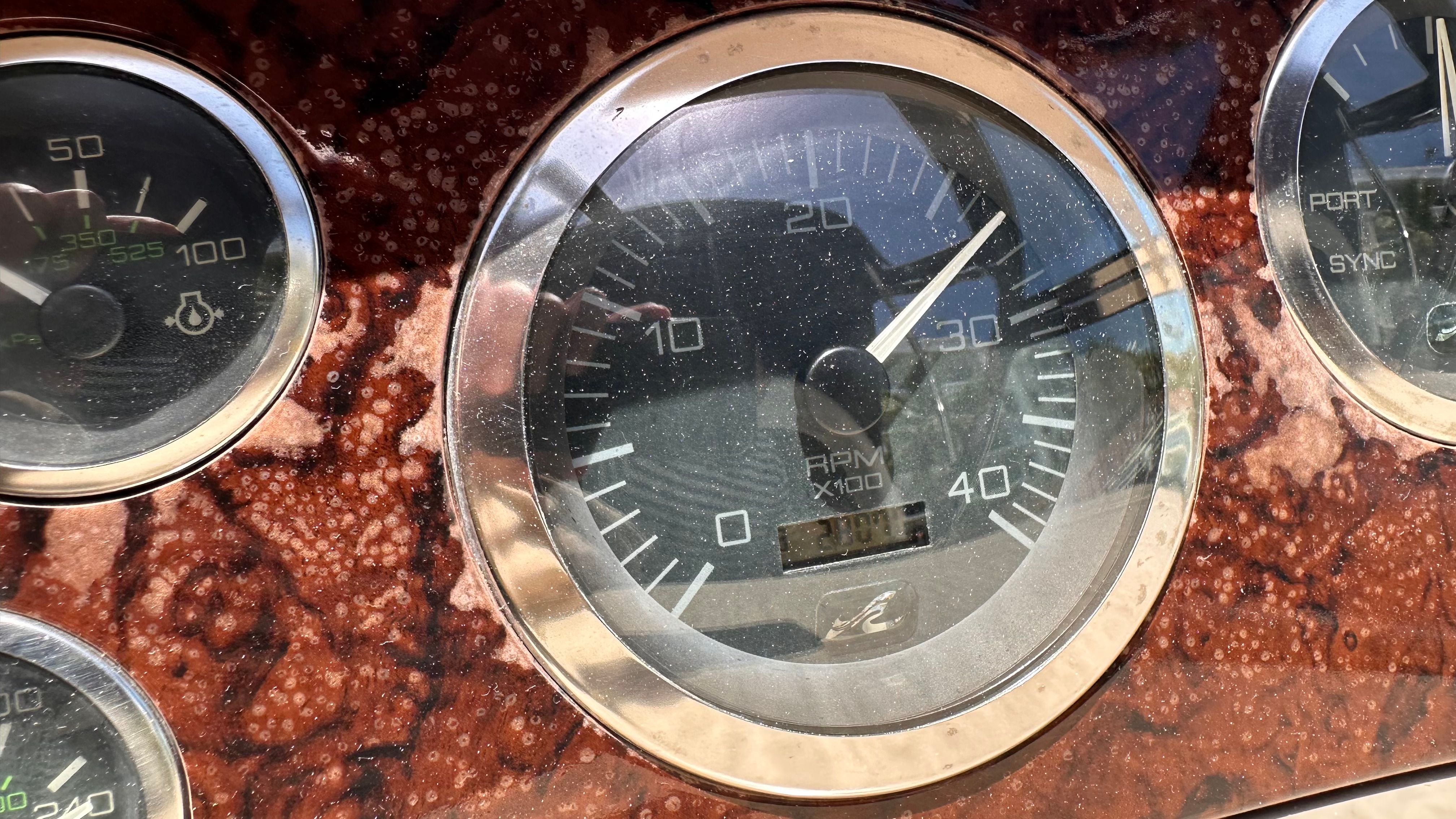 Tachometer of a 2002 Sea Ray 410 Express Cruiser.