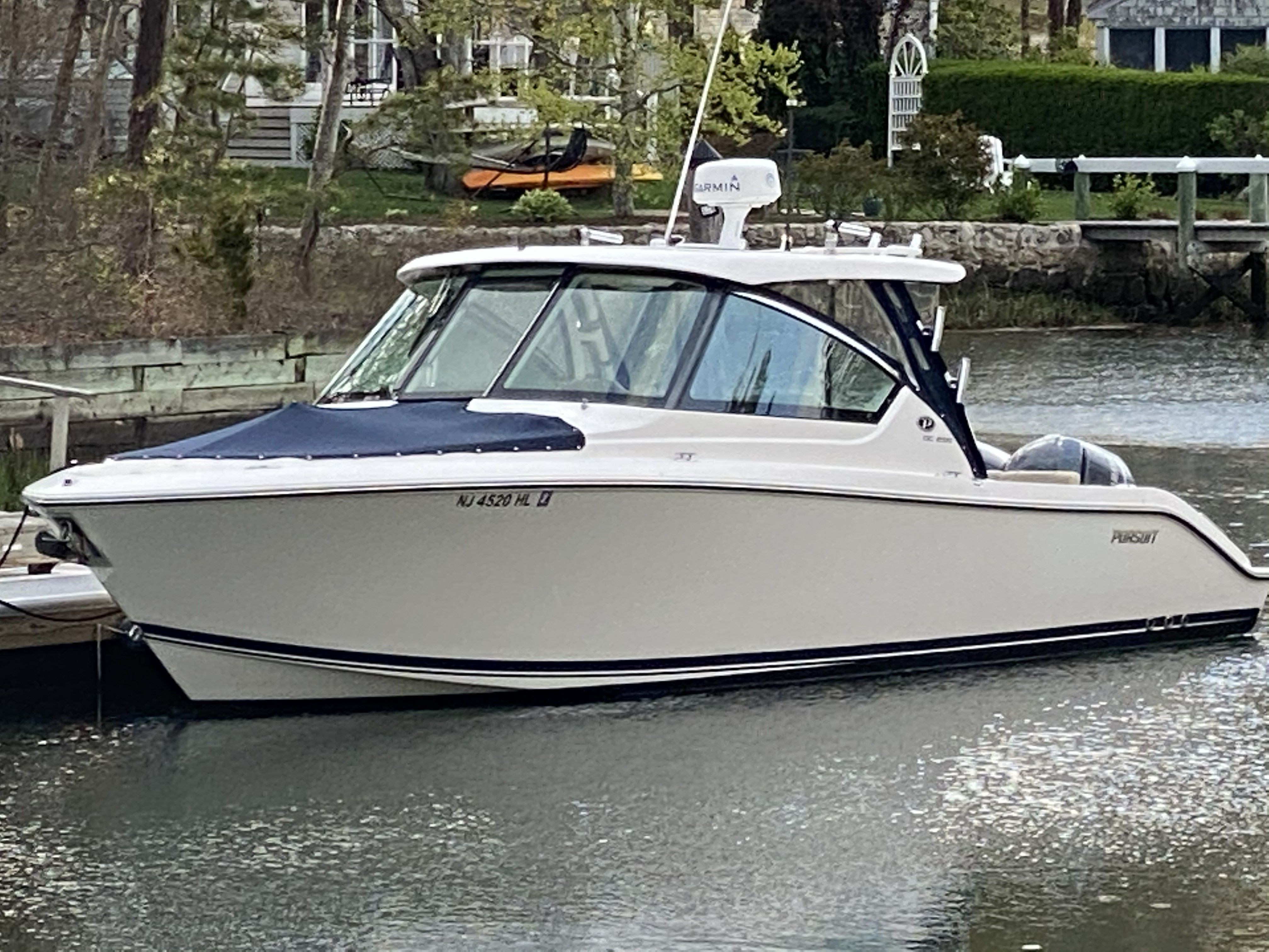 2017 Pursuit DC 295 Dual Console - 2