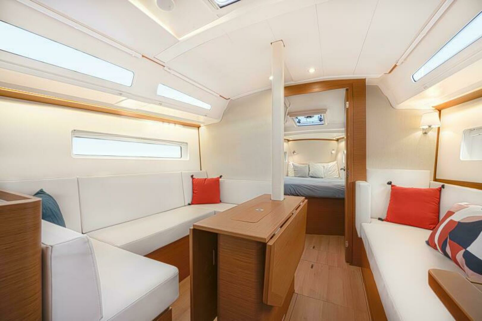 2026 Jeanneau Sun Odyssey 380 - Image 16