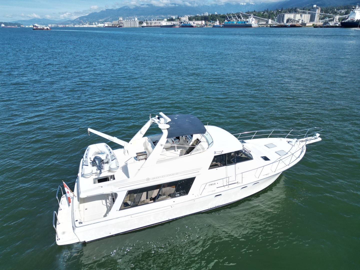 1998 Bayliner 4788 - Image 5