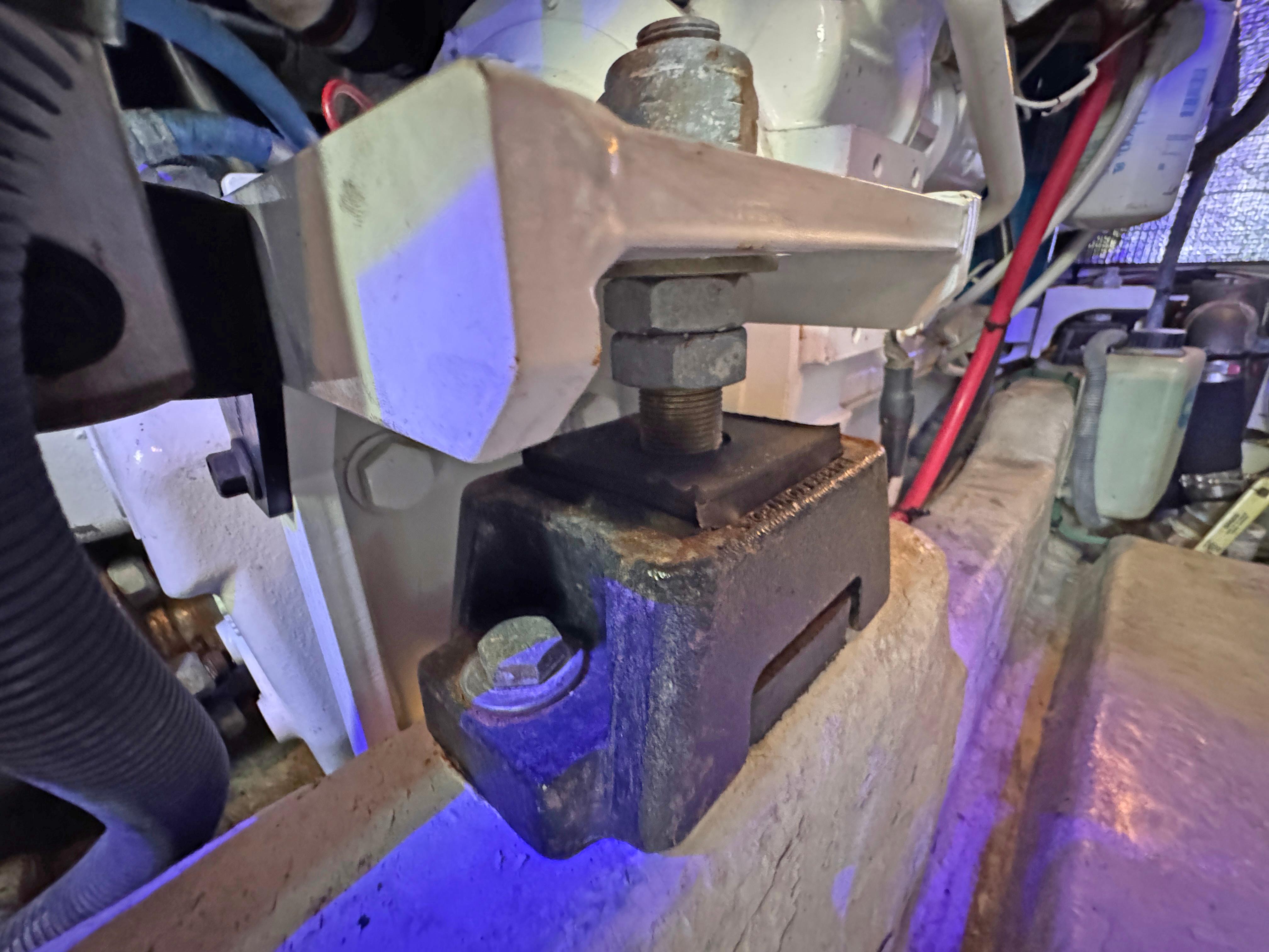 Engine mount detail of 2007 Sea Ray 44 Sedan Bridge boat.
