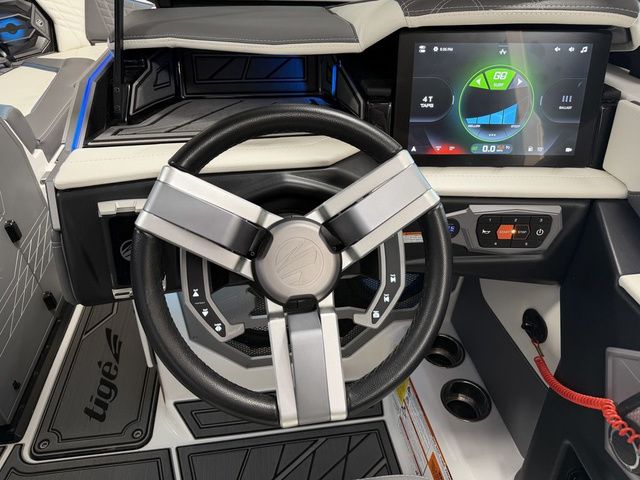 2024 Tigé Ultré 25ZX - 15