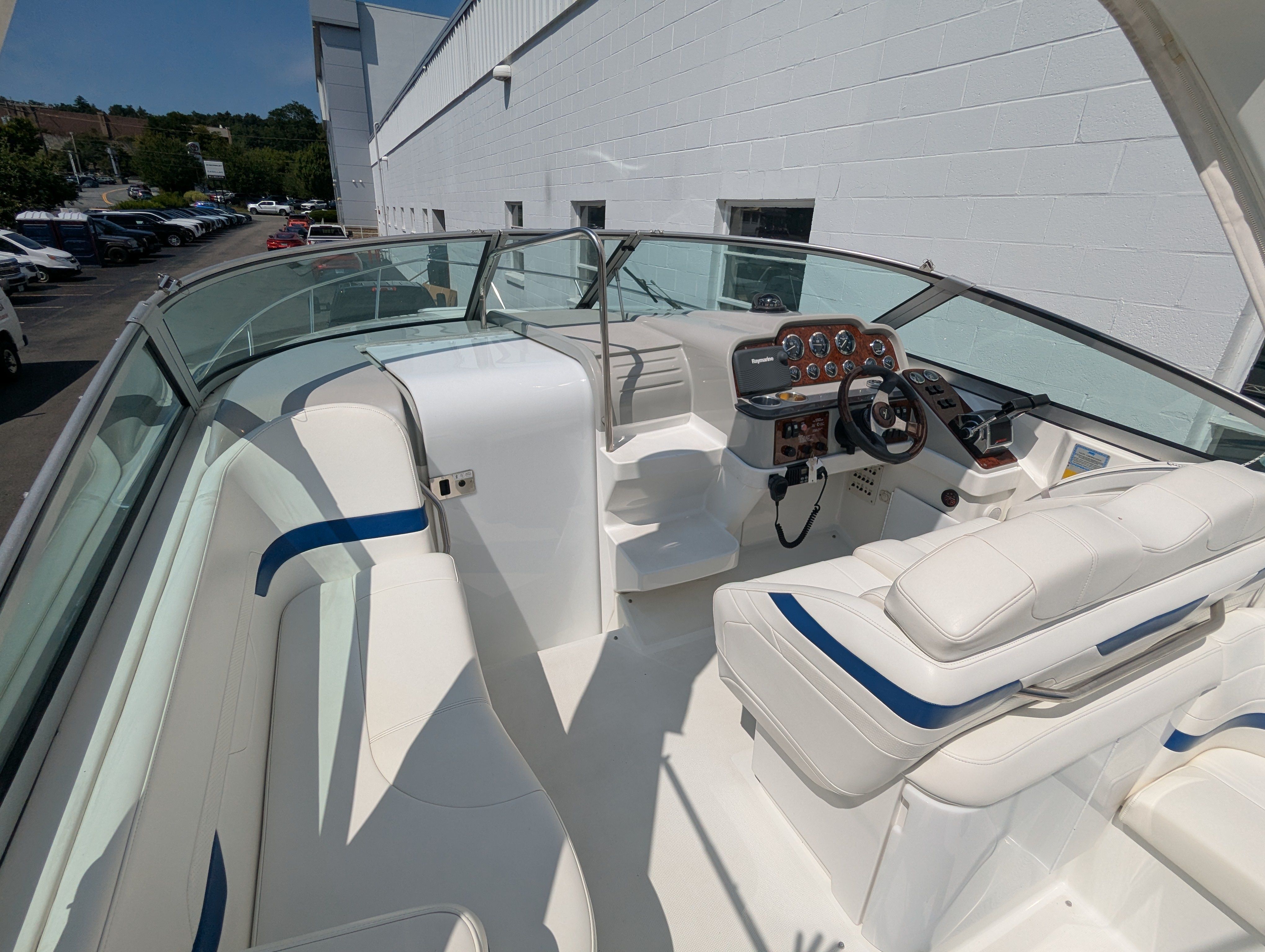 2005 Formula 27 Performance Cruiser - 10