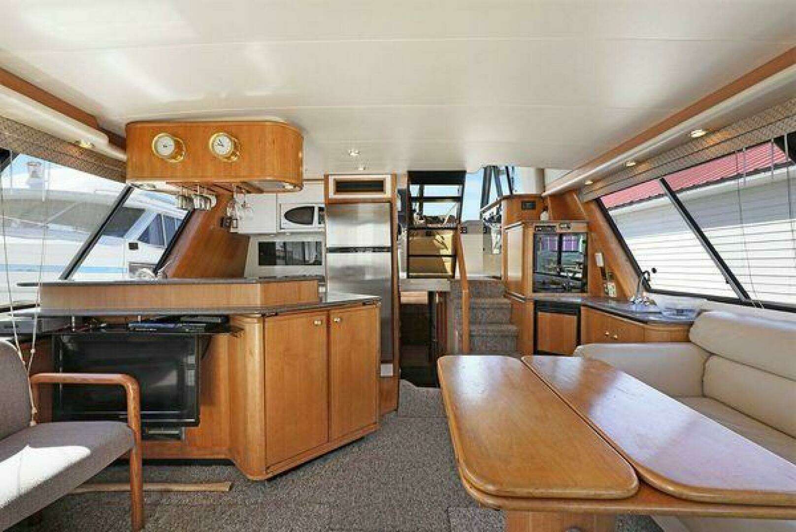 1998 Bayliner 4788 - Image 13