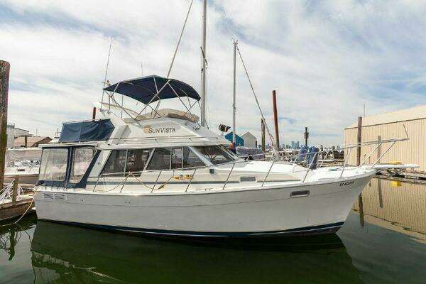 1987 Bayliner 3270 Motoryacht