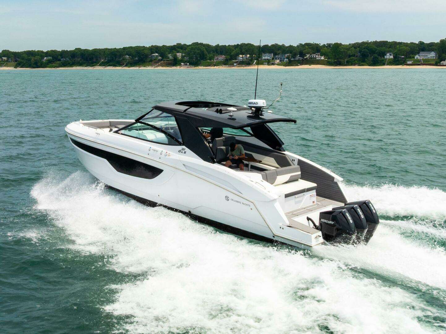 2021 Cruisers Yachts — - Image 4
