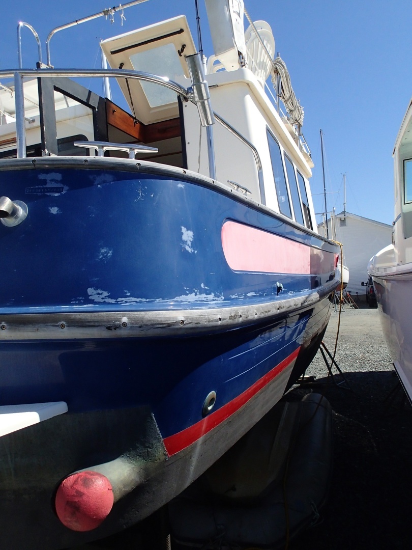 2000 Nordic Tugs Pilothouse Trawler 32 - Image 6