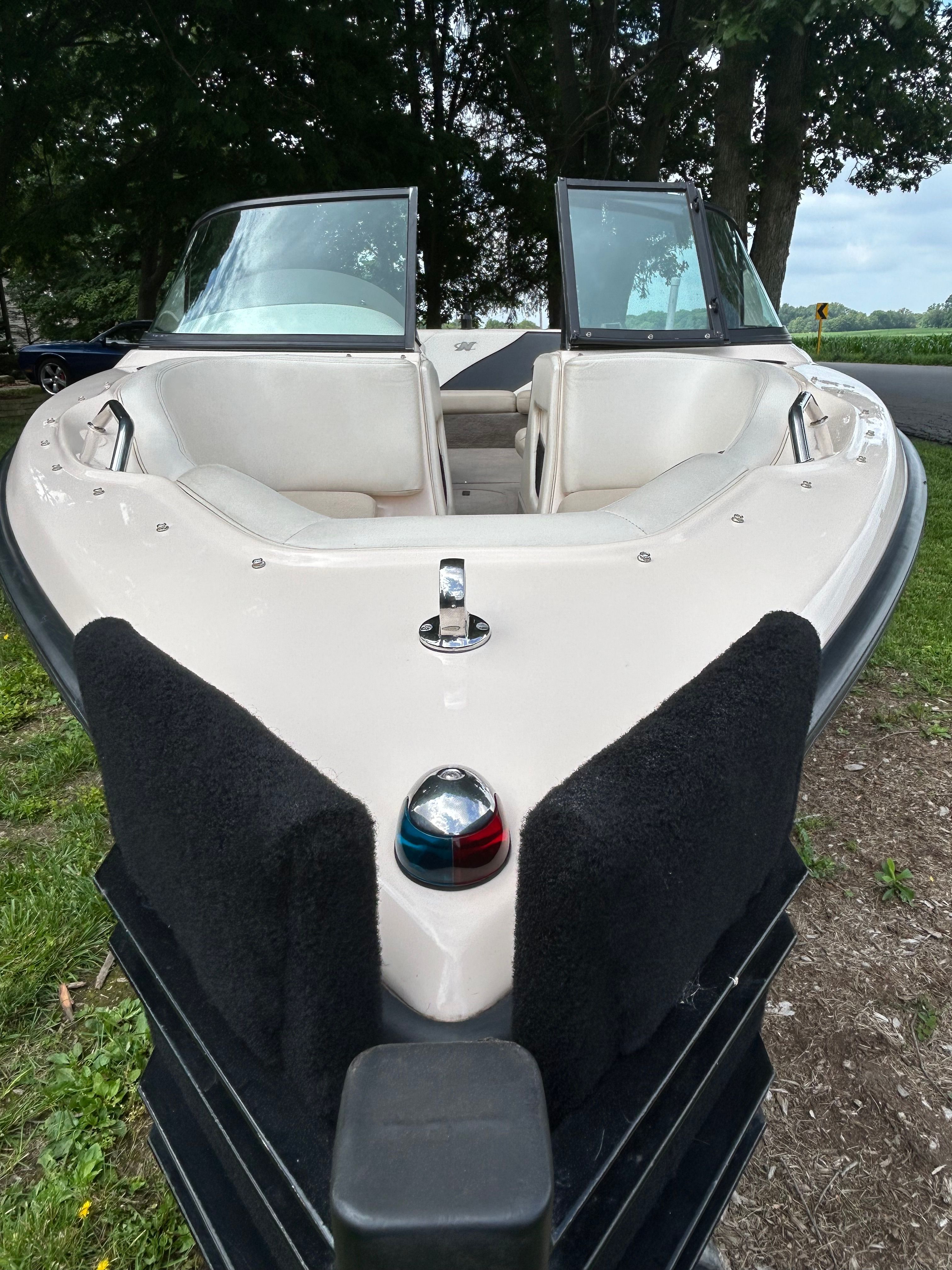 2001 Correct Craft Super Air Nautique - 3