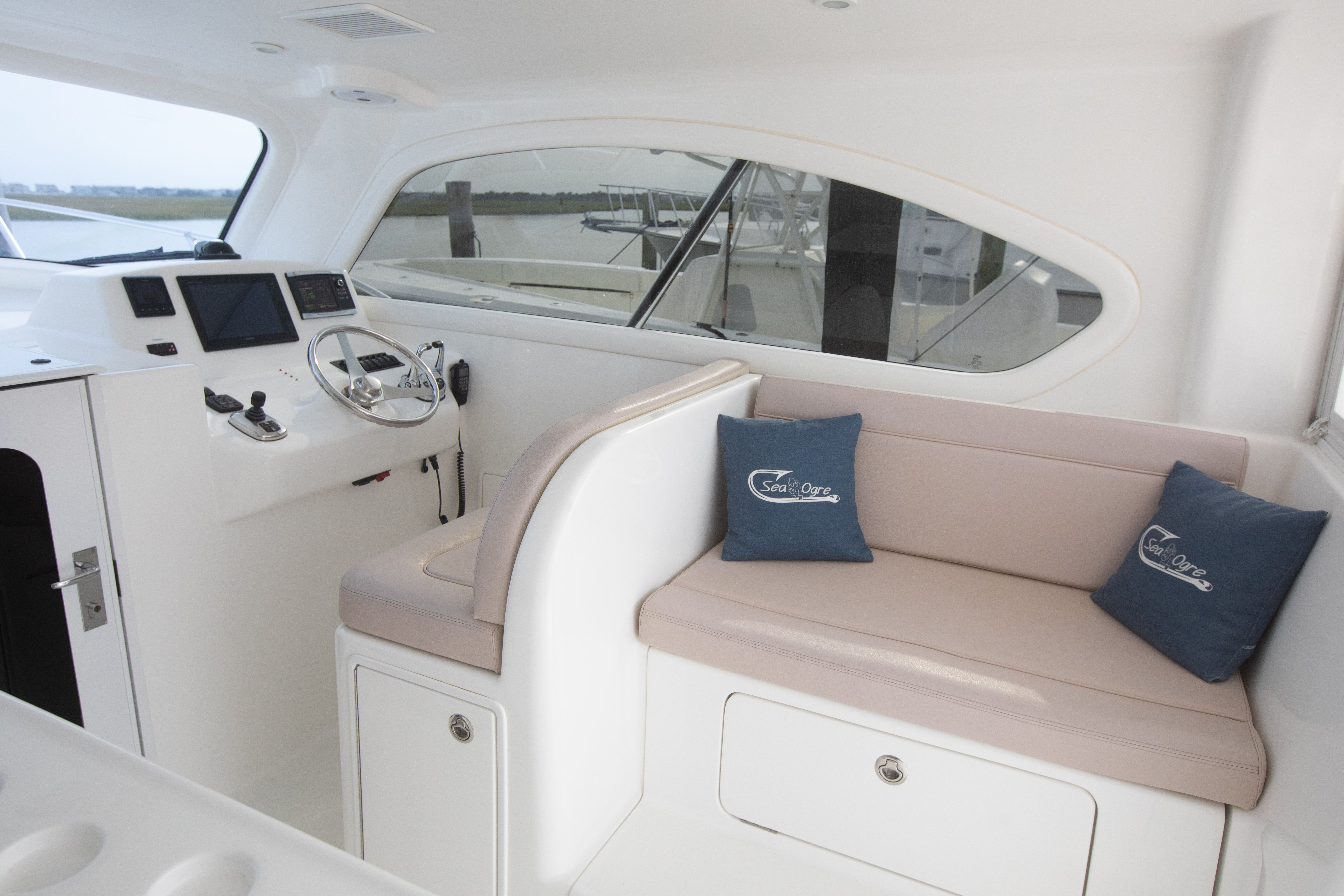 2016 Ocean Yachts 37 Billfish - 31
