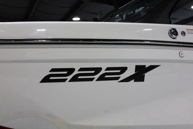 2026 Yamaha Boats 222 XE BOTH COLORS AVAILABLE - 2