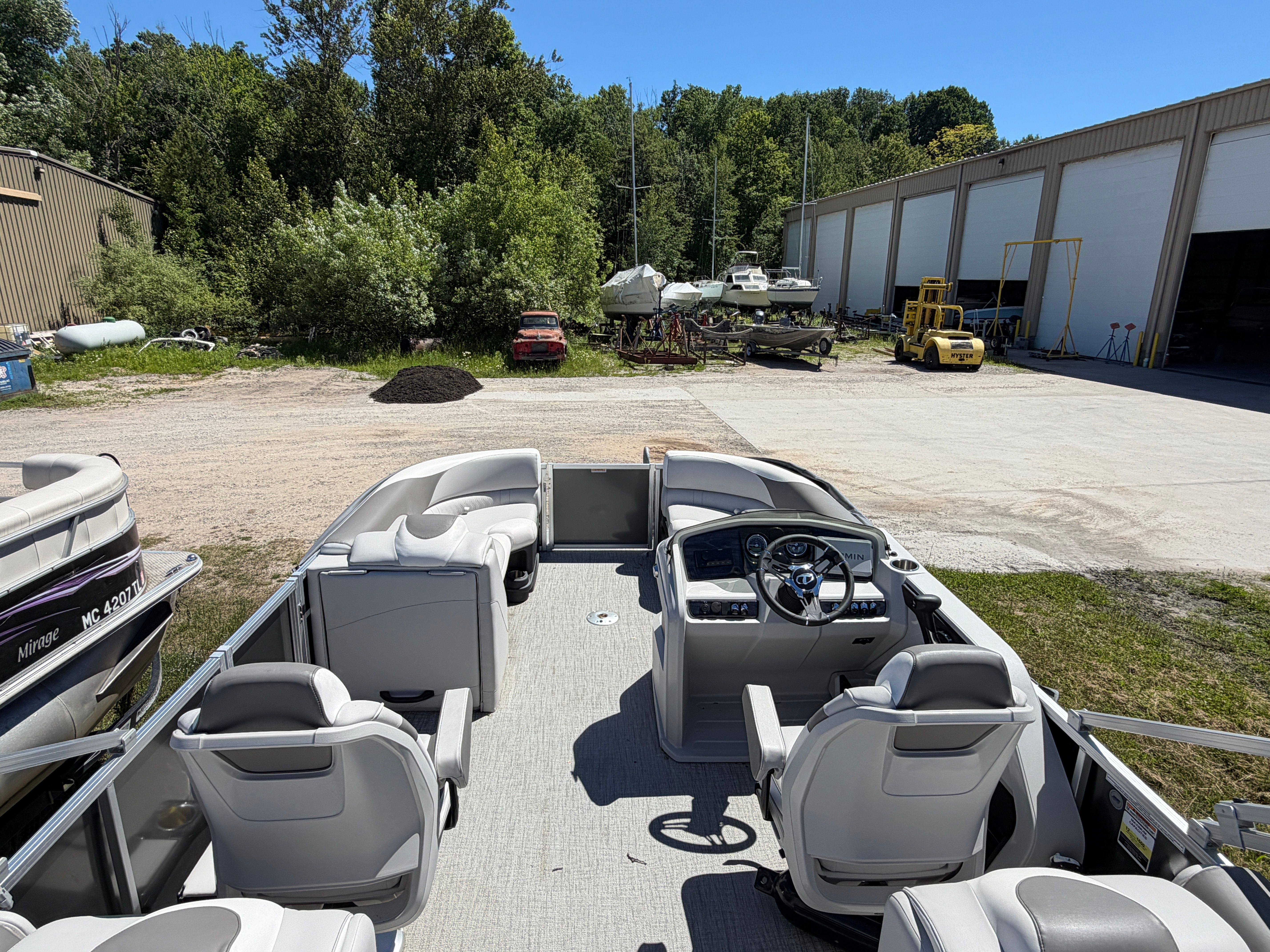 2024 Tahoe Pontoon LTZ 2385 Quad Lounger - 11