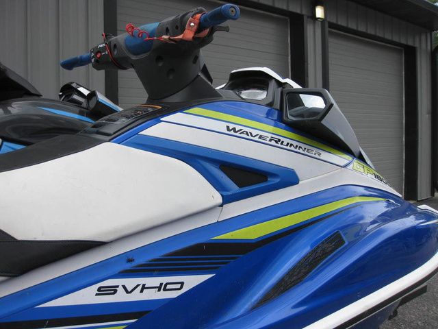2019 Yamaha WaveRunner GP1800R - 5