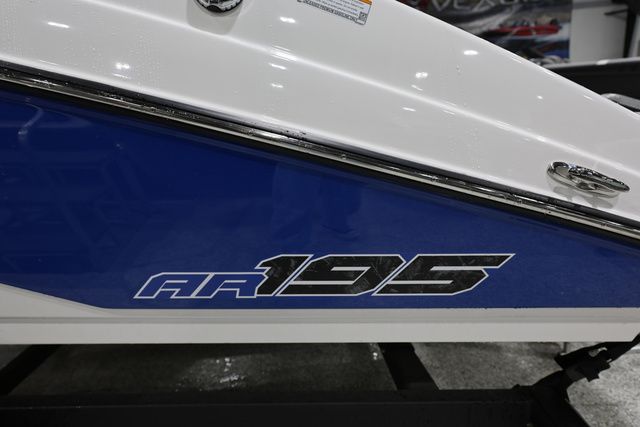 2026 Yamaha Boats AR 195 BOTH COLORS AVAILABLE - 3
