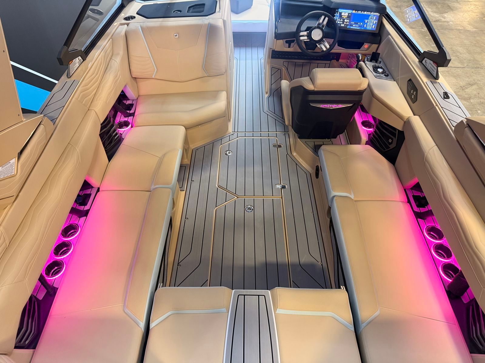2026 Nautique G23 - 9