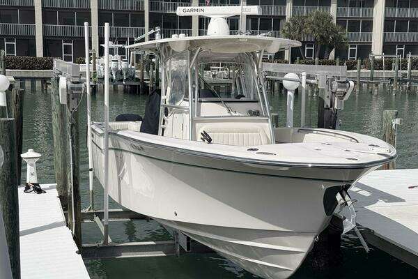 2013 Grady-White Canyon 306