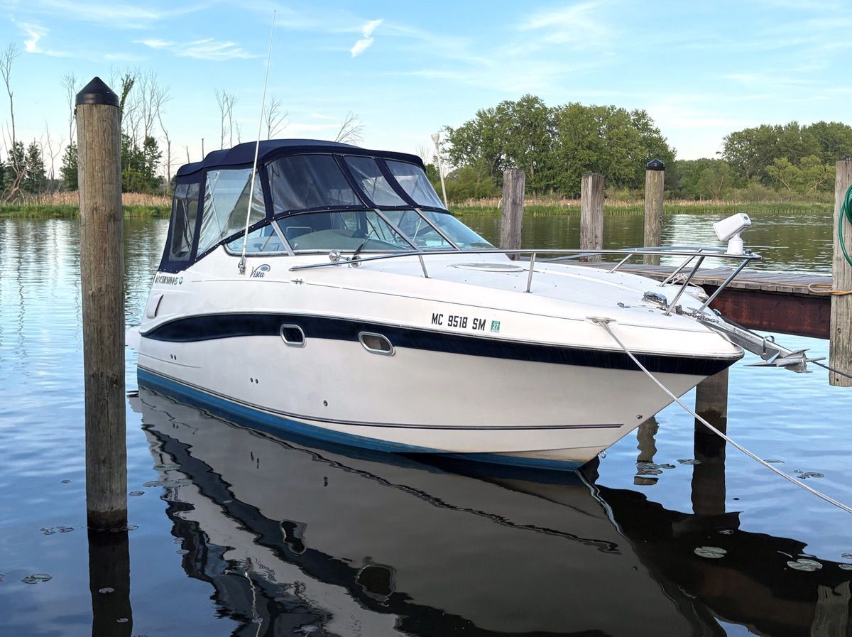 2003 Four Winns 268 Vista