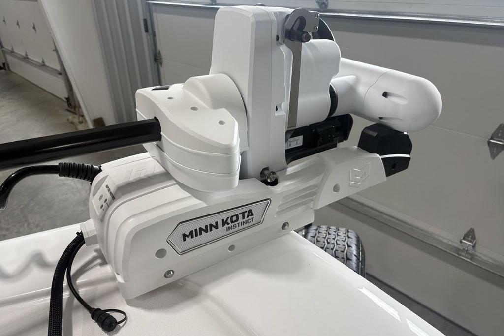 Minn Kota Instinct trolling motor on 2026 Tidewater 2300 Carolina Bay boat.