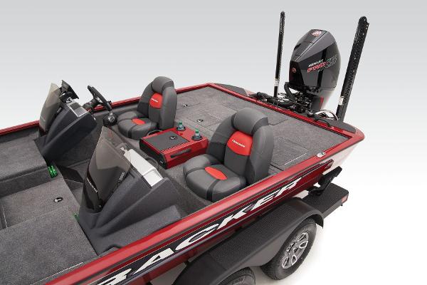 2025 Tracker Savage 215 - 68