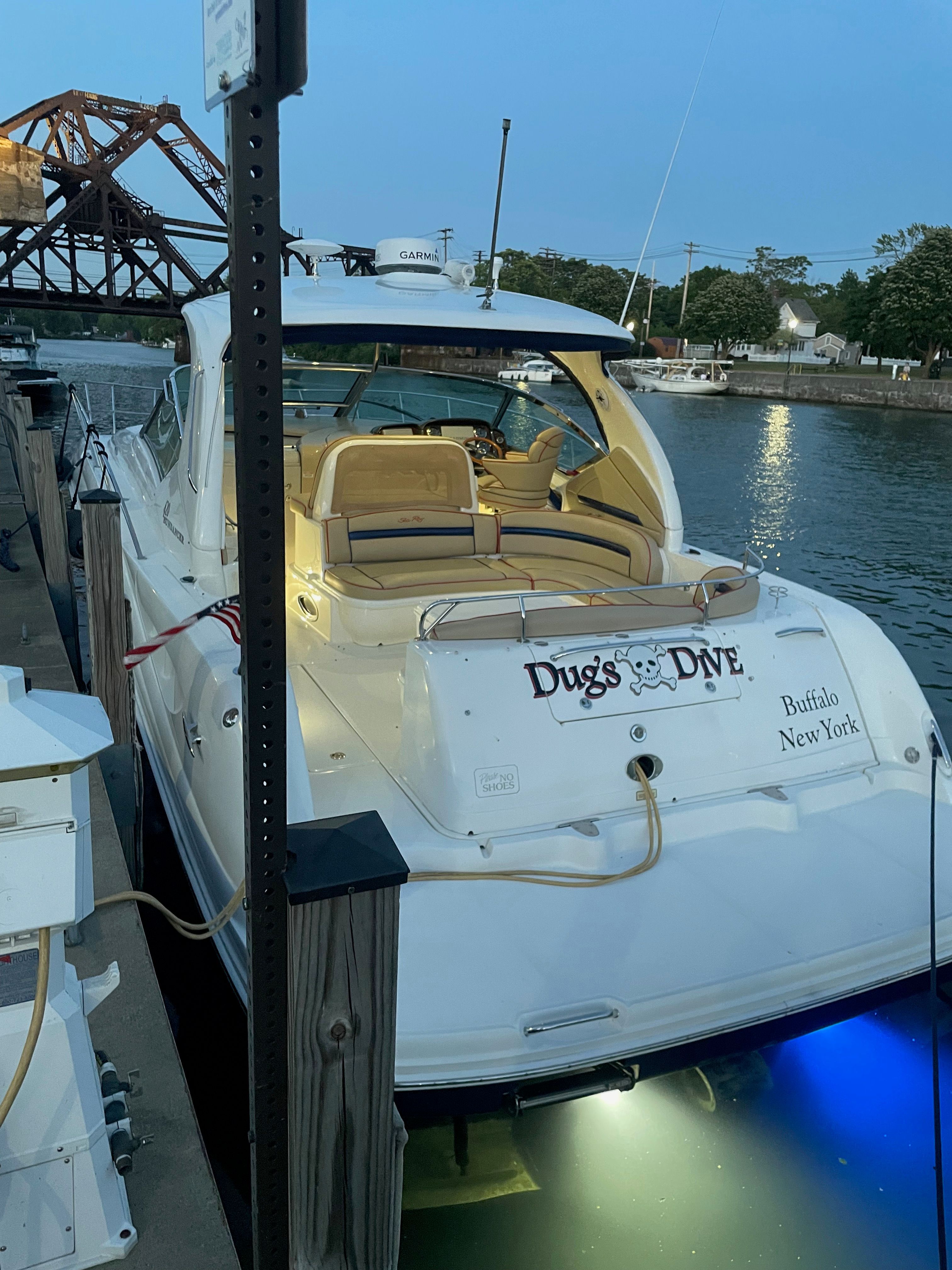 2003 Sea Ray 420 Sundancer - 37