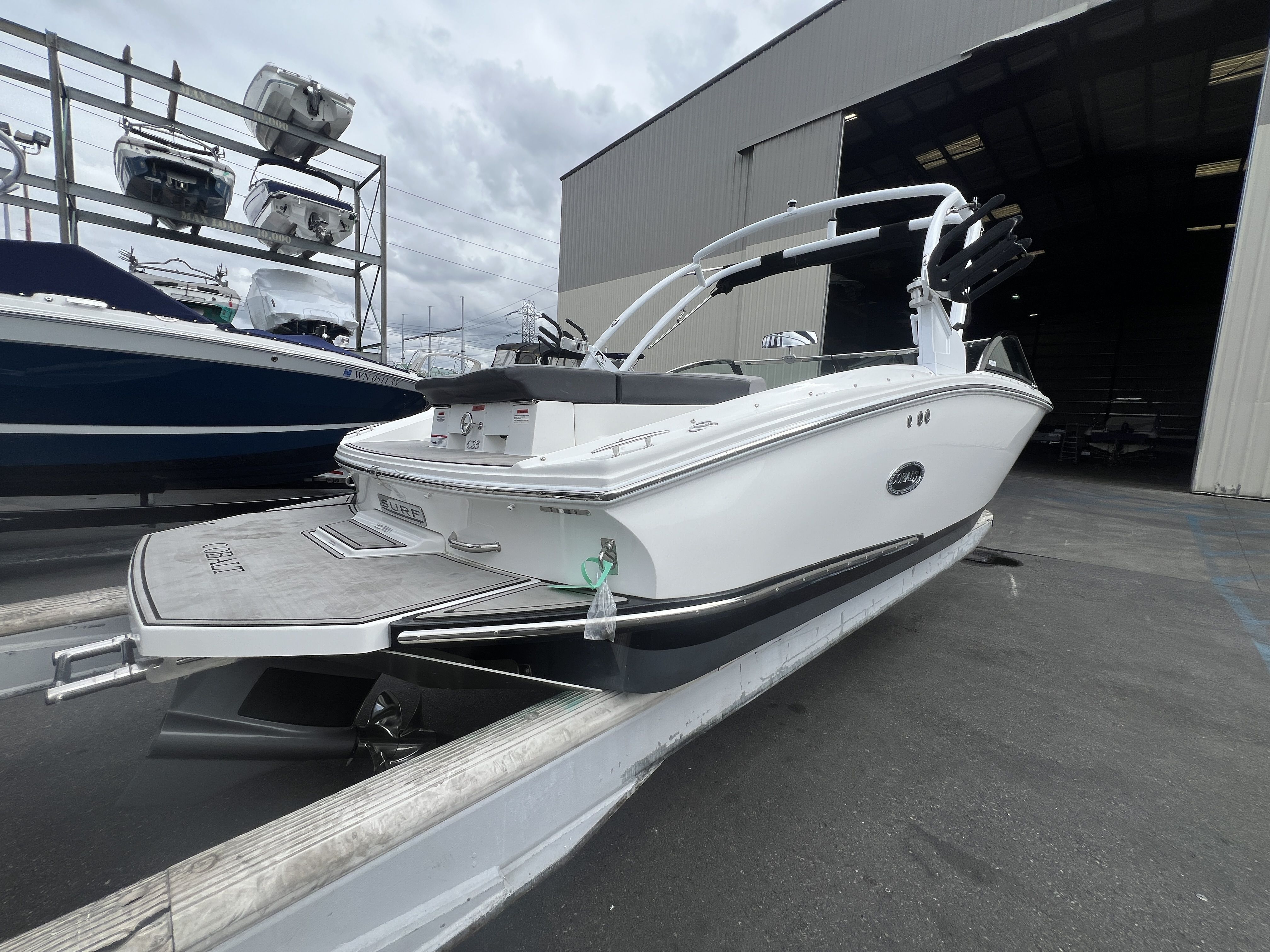 2023 Cobalt CS23 Surf - 8