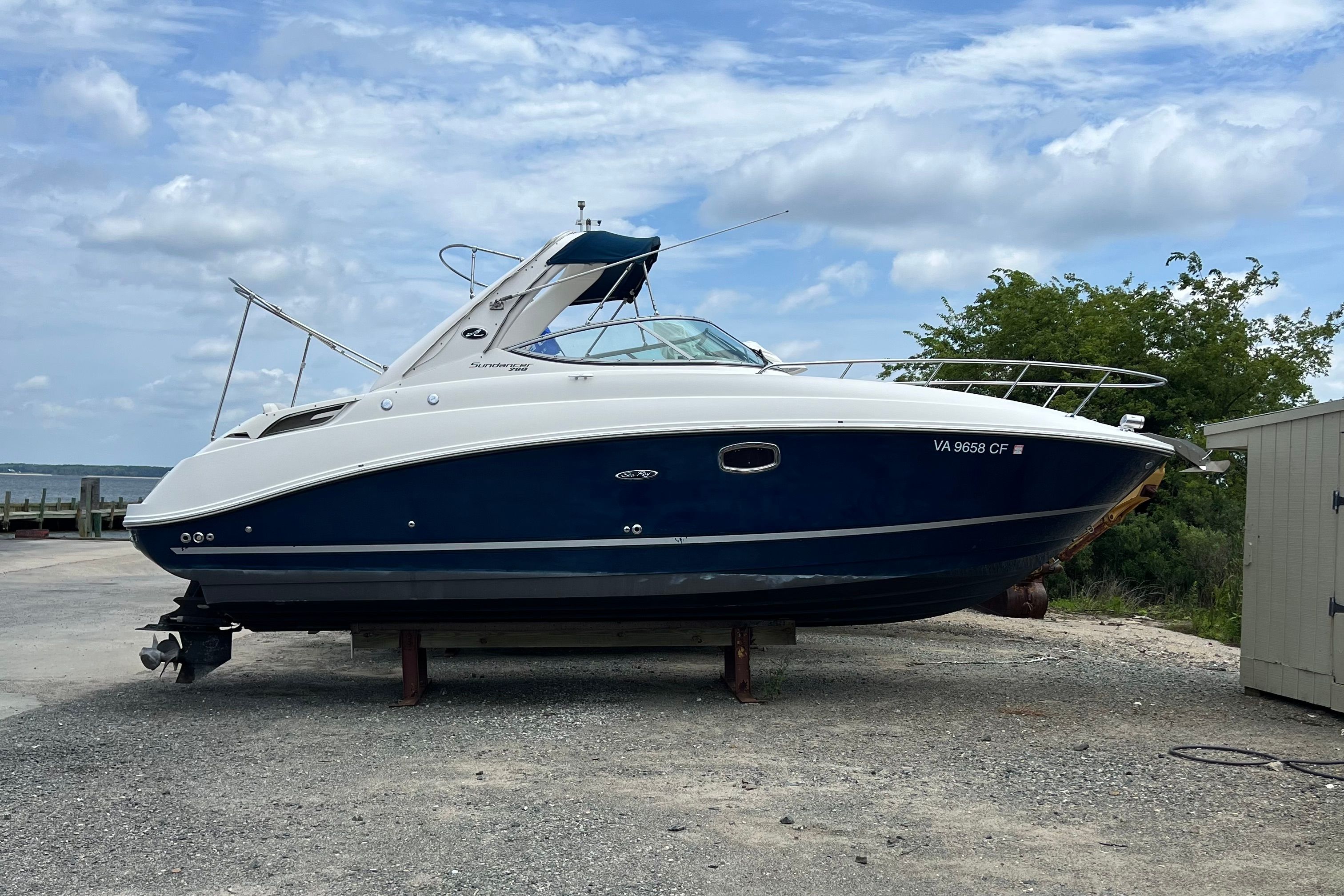 2011 Sea Ray Sundancer 280