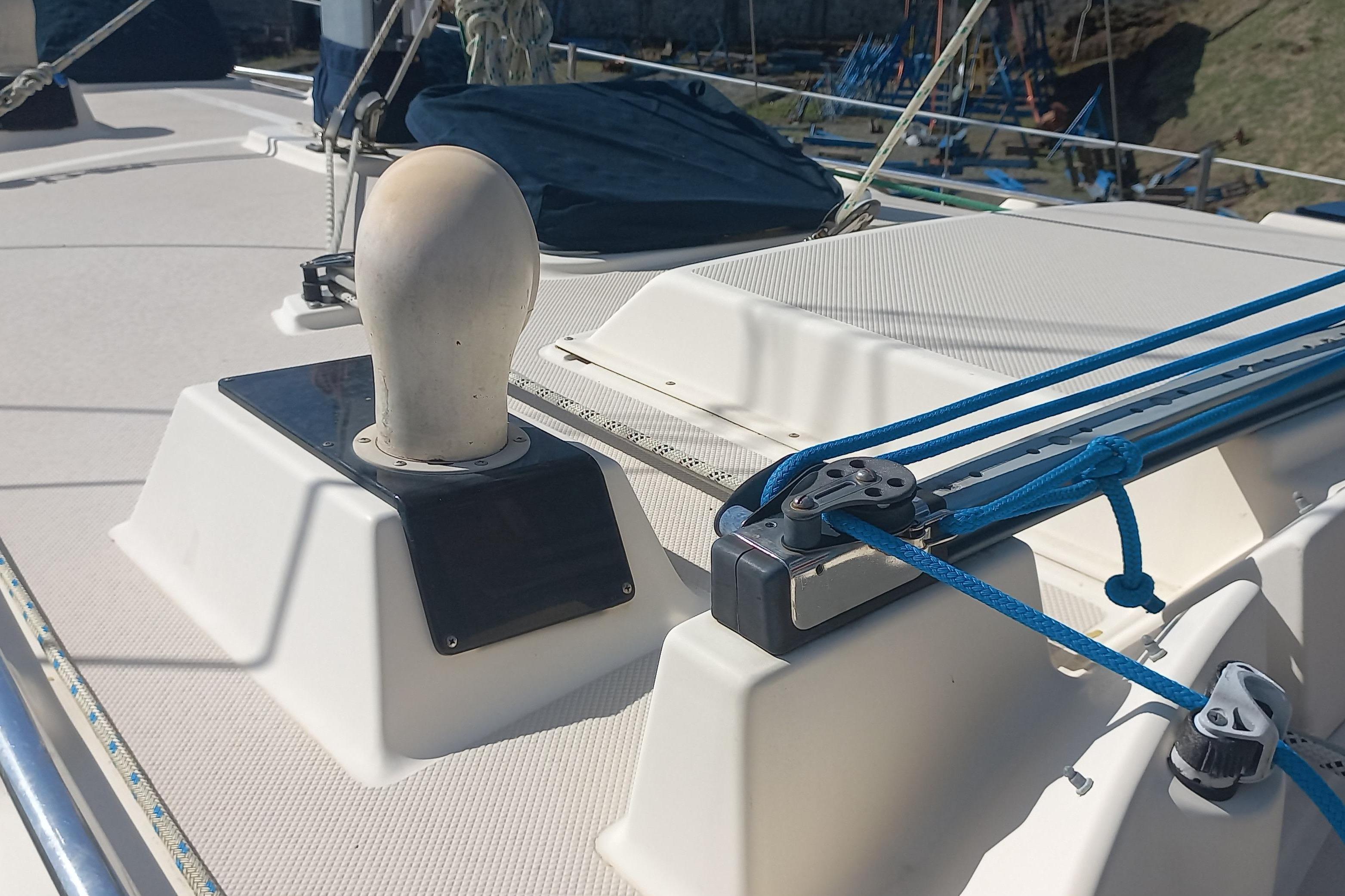 1999 Island Packet 350 sailboat deck with rigging and fittings.