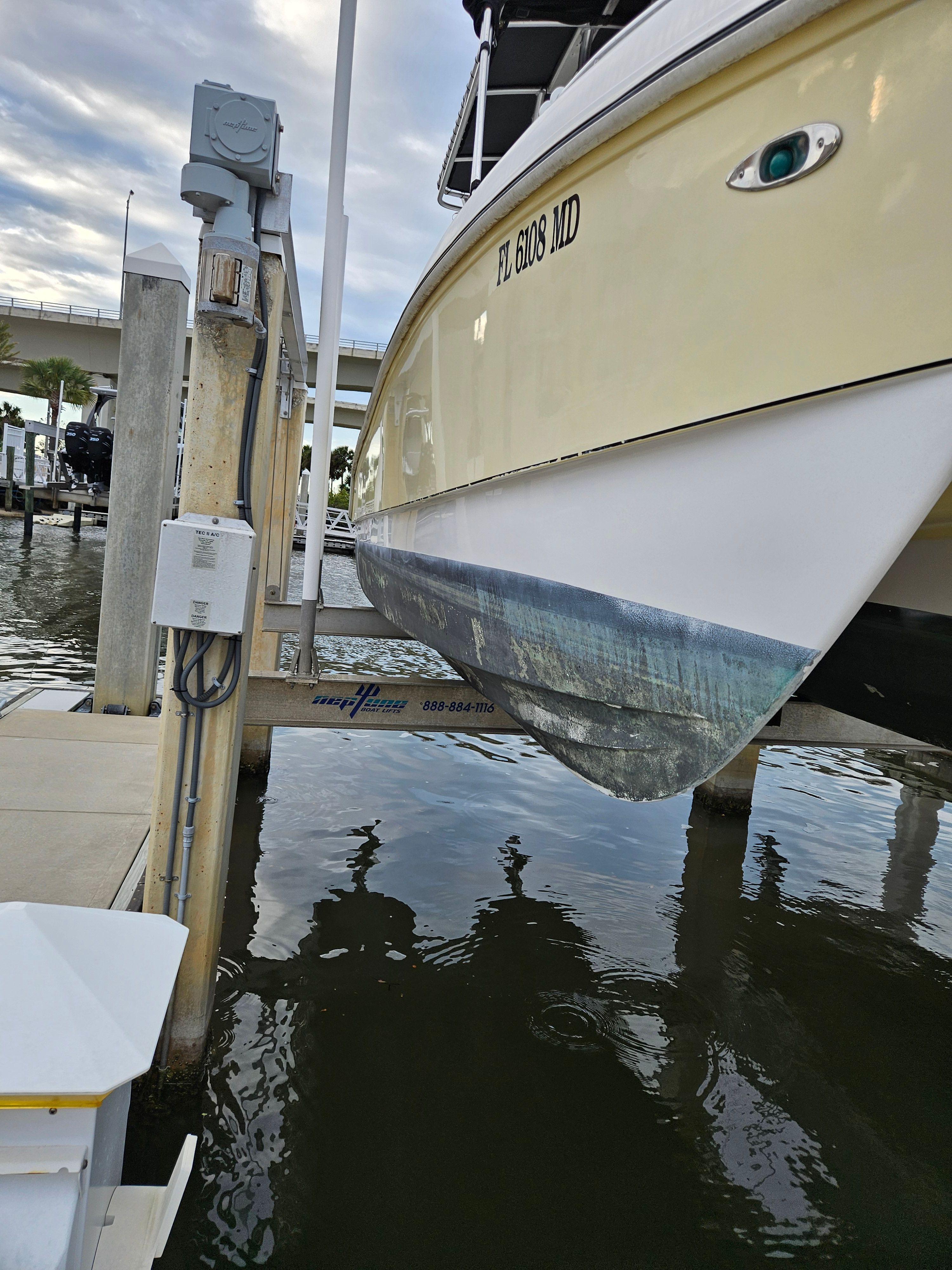 2003 World Cat EYV - 60