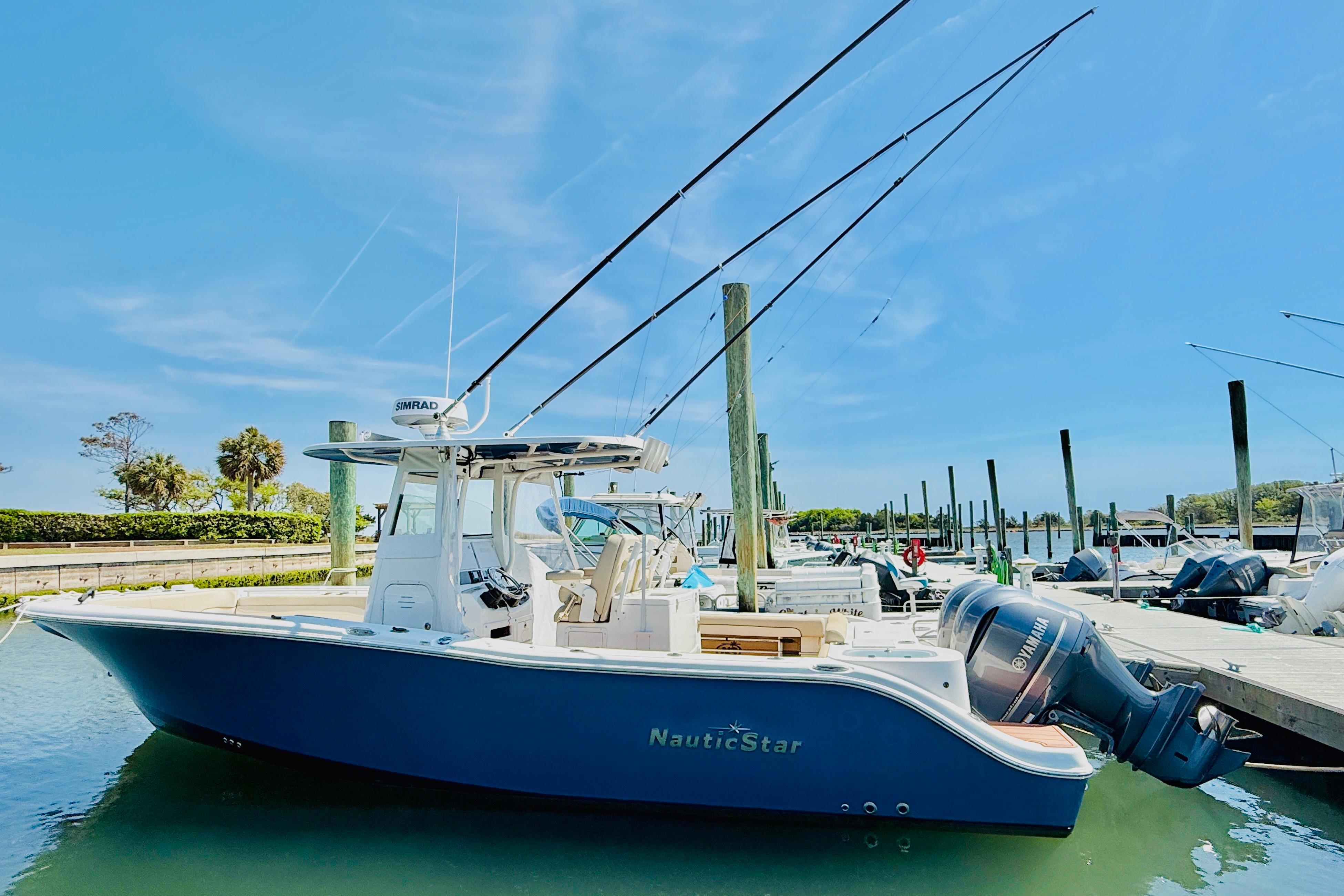 2021 NauticStar 28 XS
