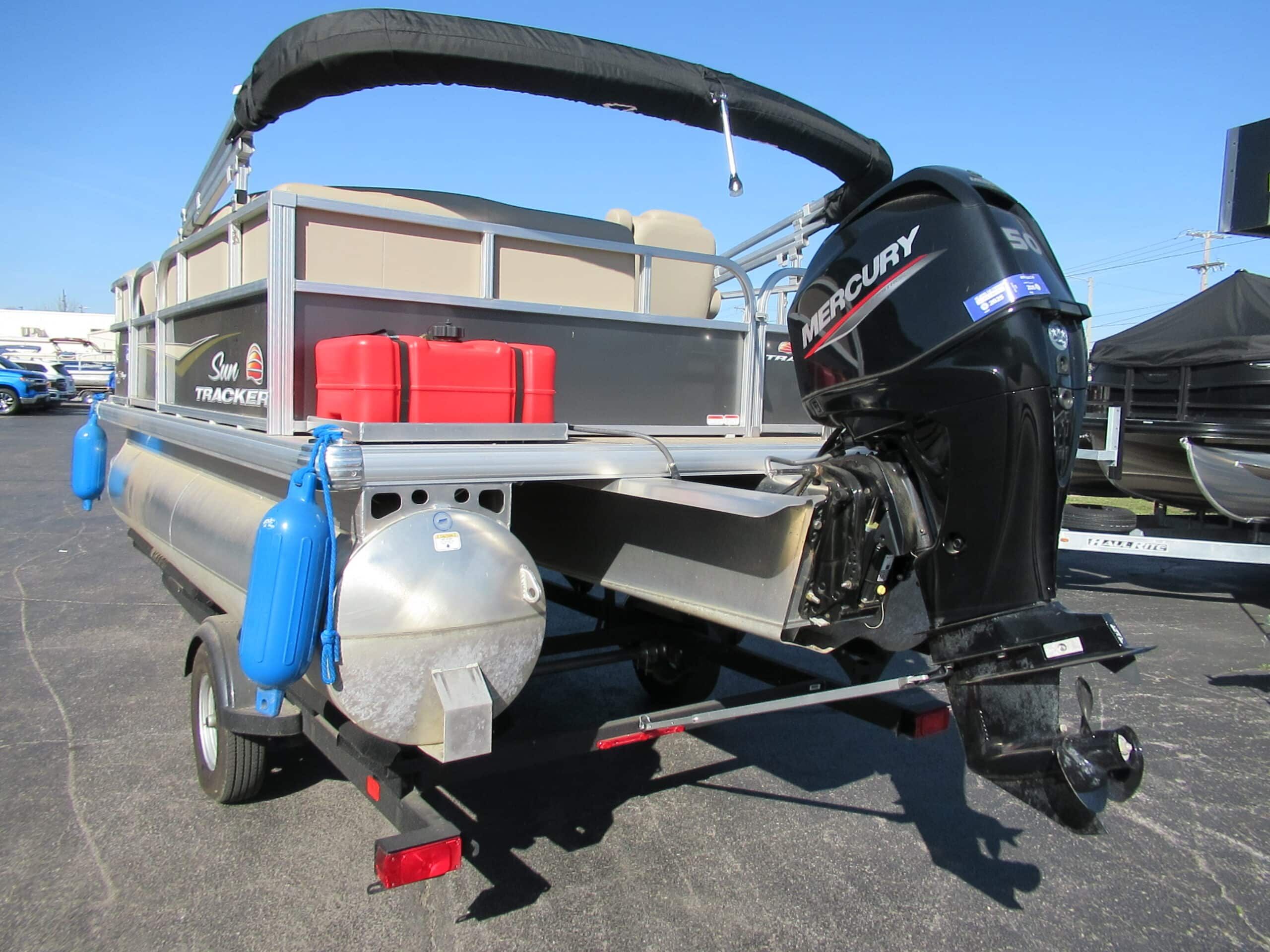 2024 Tracker SUNTRACKER PB16 - 2