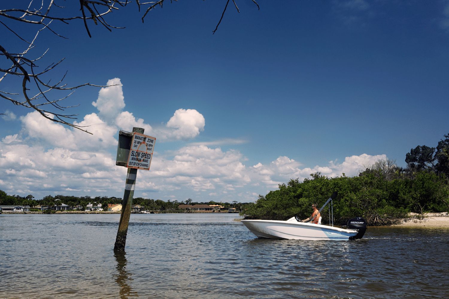 2026 Boston Whaler 130 Super Sport - 19