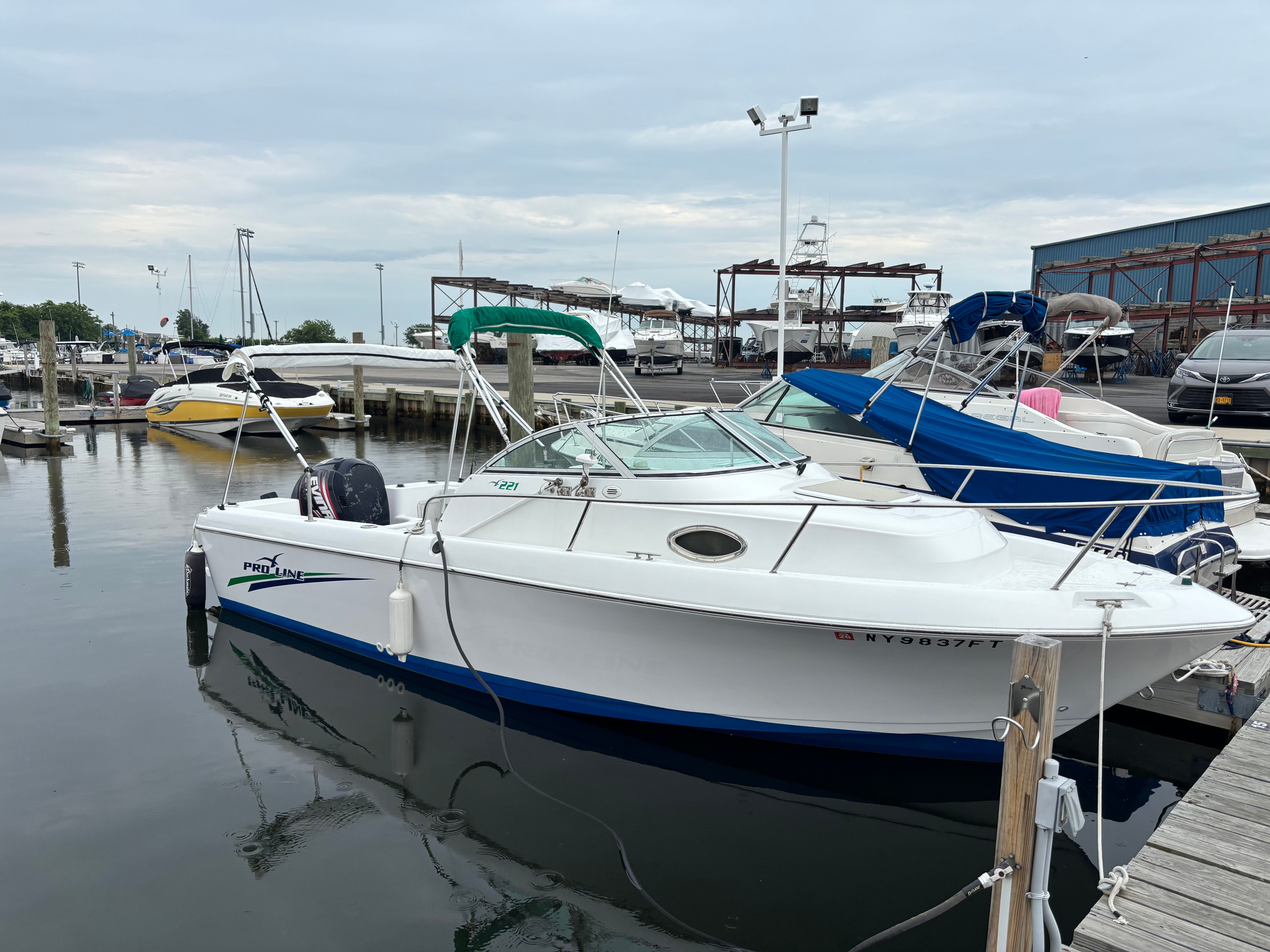 1999 Pro-Line 221 Wa