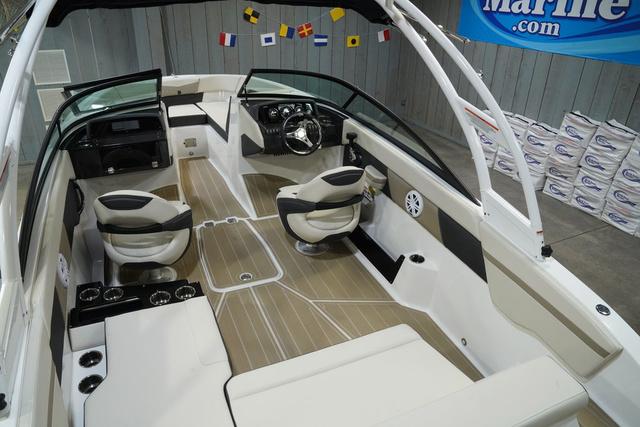 2025 Monterey M-225 - 23