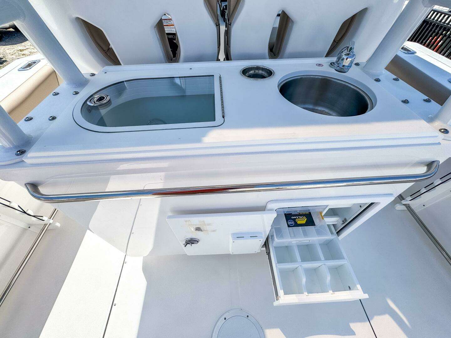 2025 Edgewater 325CC - Image 18