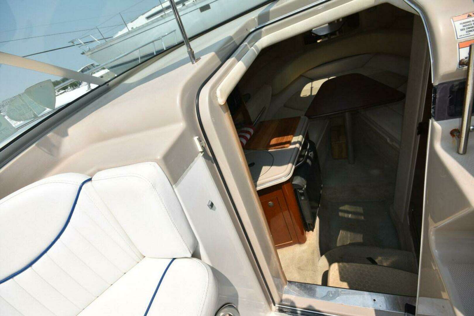 2008 Sea Ray 240 Sundancer - Image 16