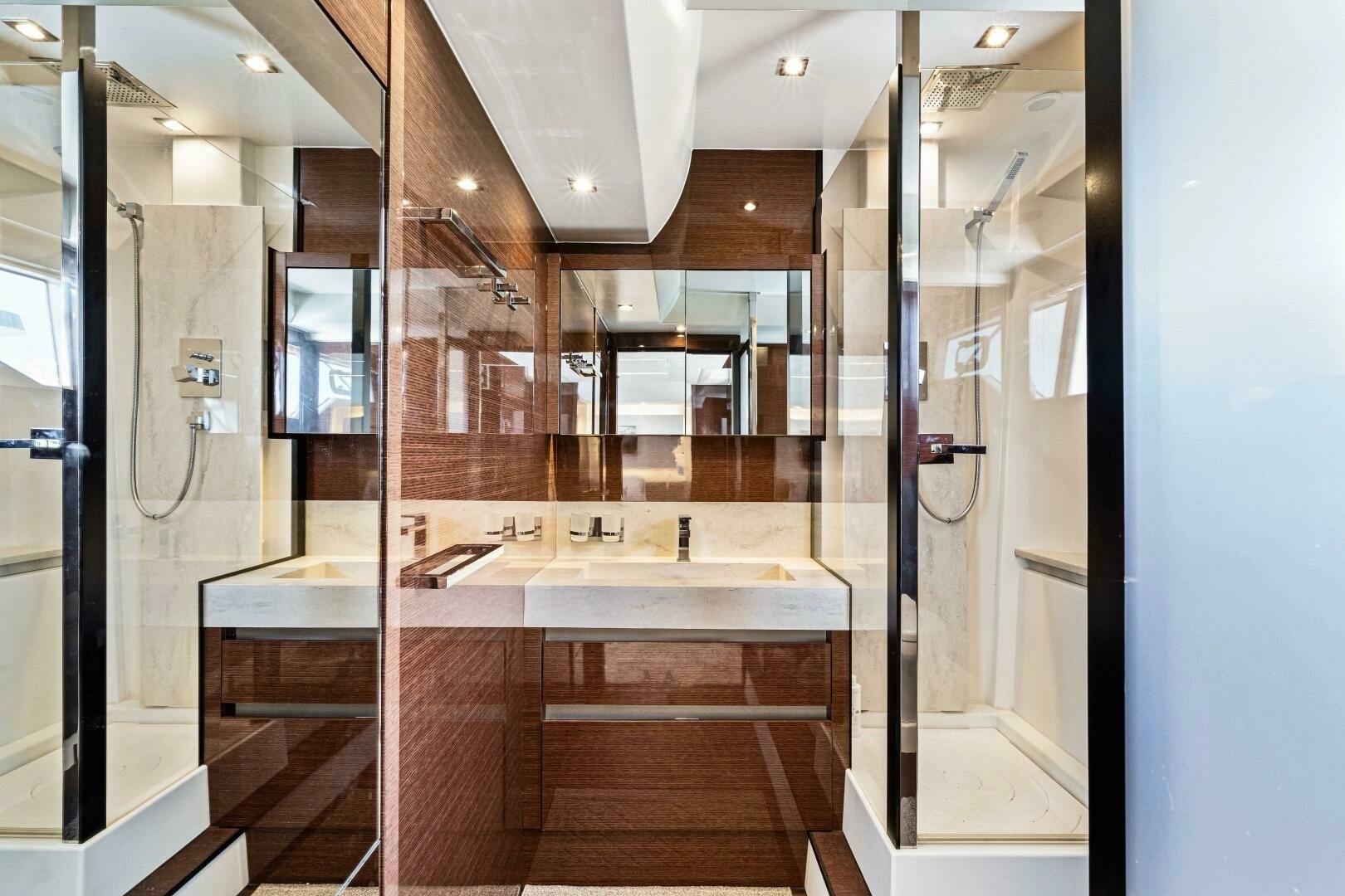 2019 Prestige 630 Flybridge - Image 48