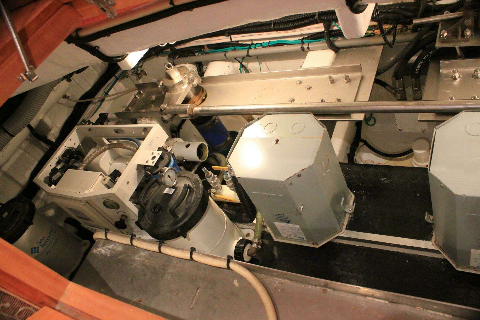 2004 Horizon P70 - Image 55