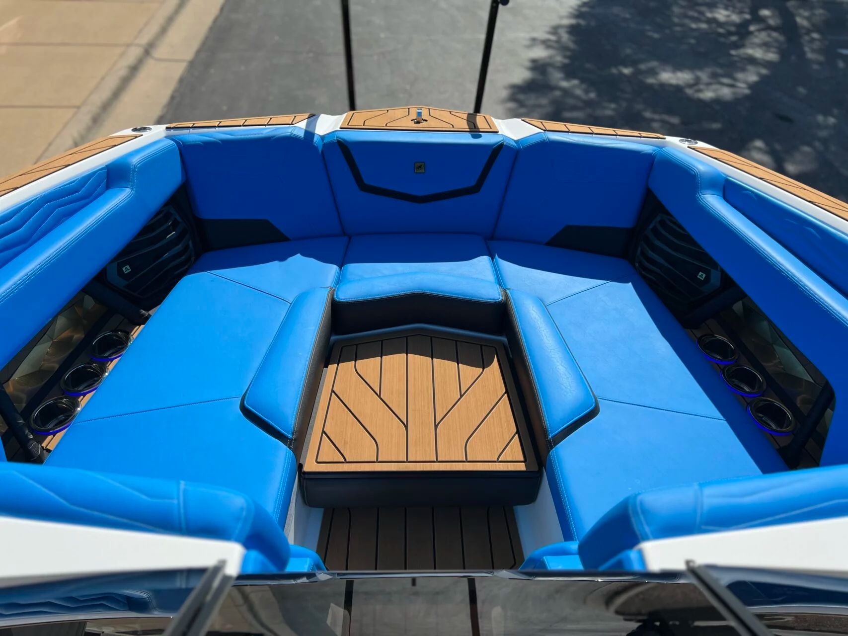 2025 Nautique G23 - 35