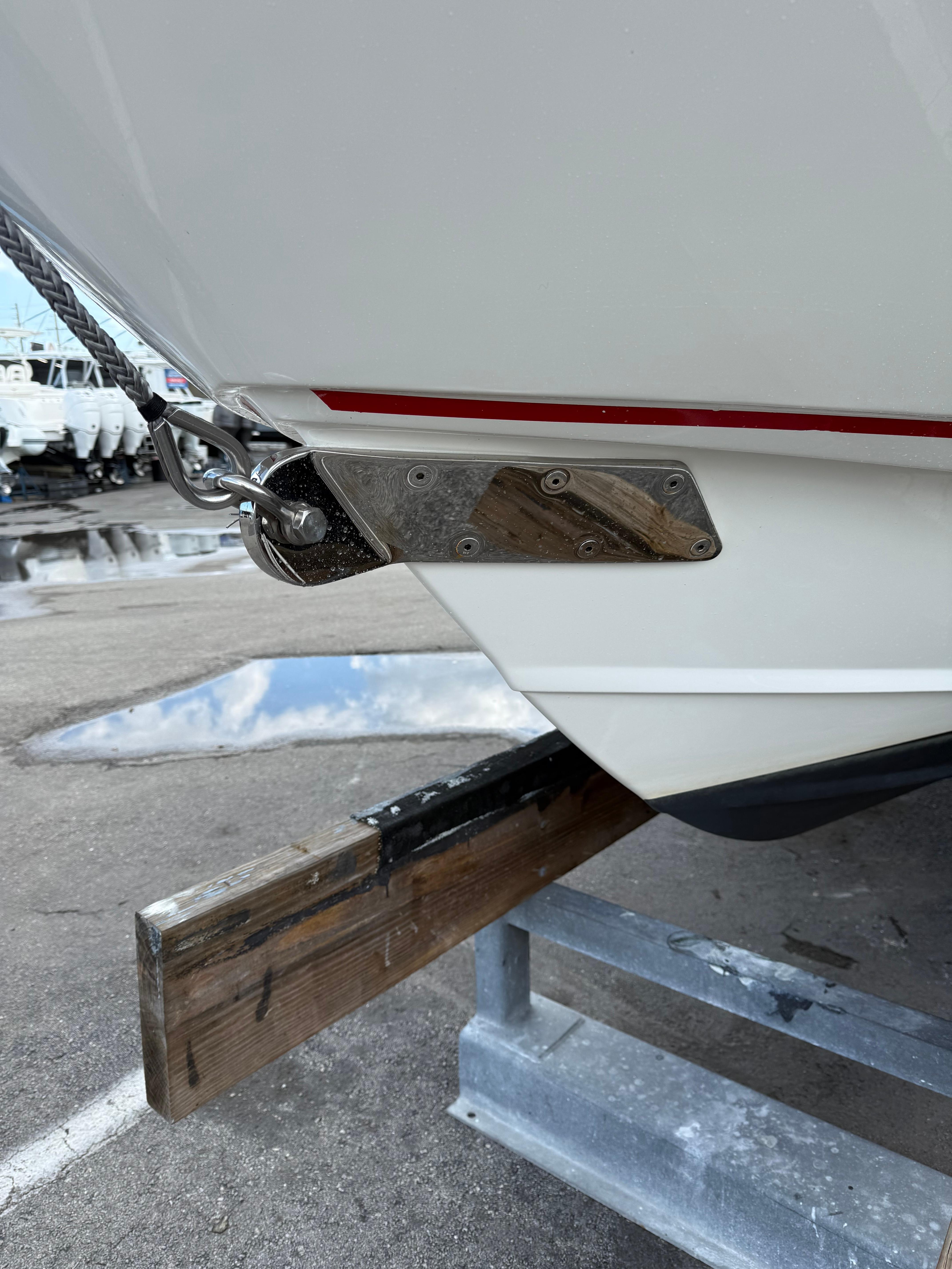 2010 Boston Whaler 190 Outrage - 3
