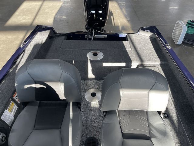 2026 Tracker Super Guide V-16 SC - 16